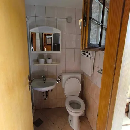 Brunarica 30 Terme Catez Mostec